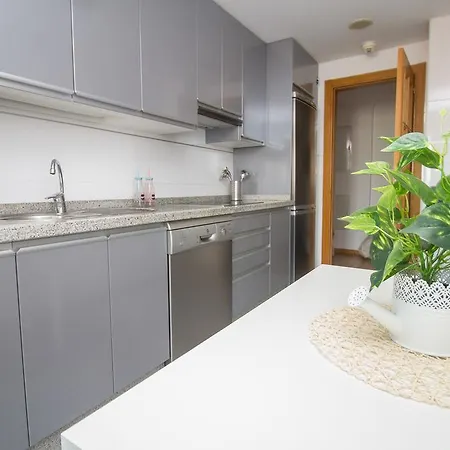 Lovely Flat In Shopping Zone